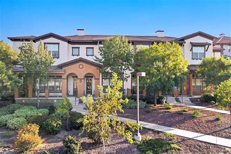 Foothills At Old Town Apartments, 28845 Pujol St, Temecula, CA .